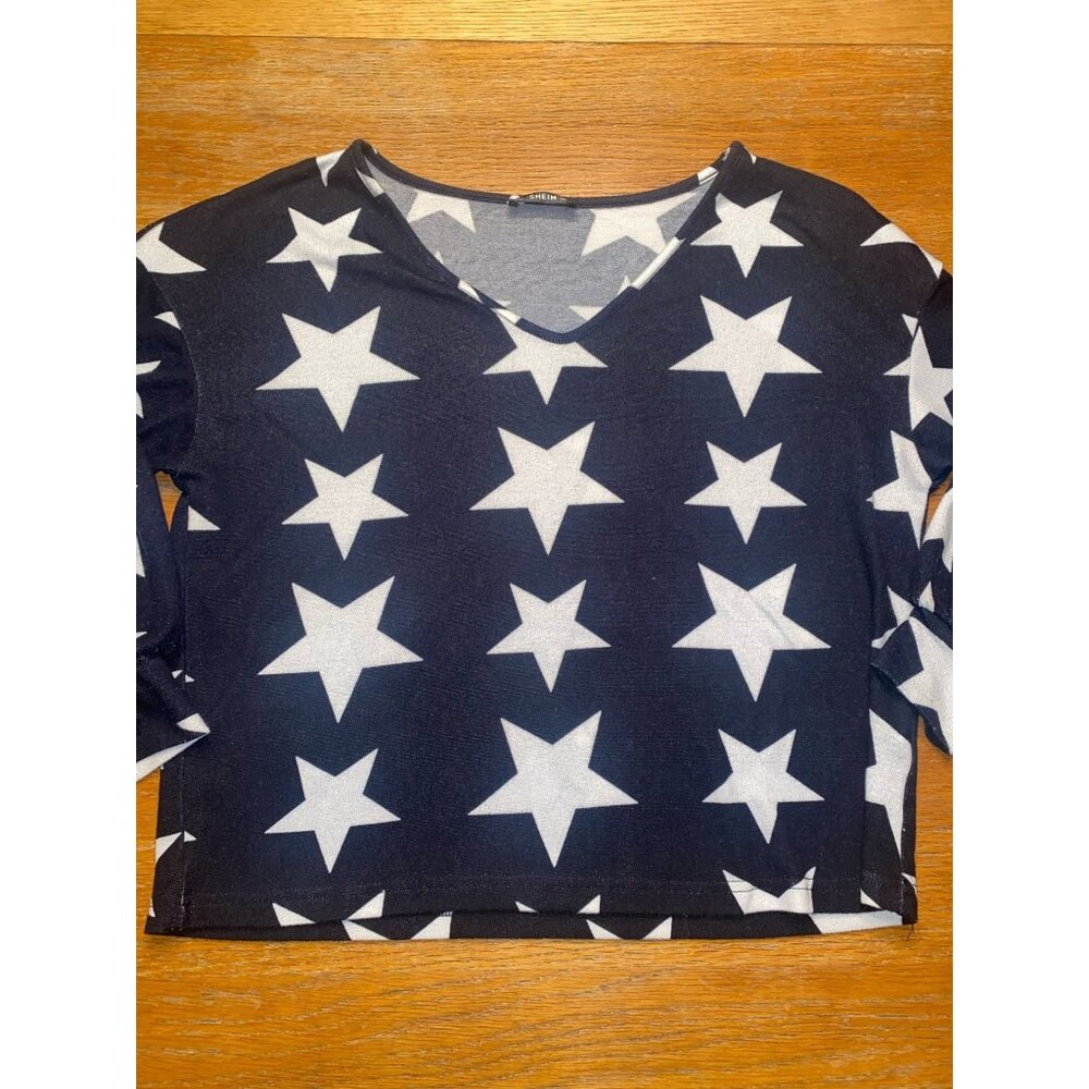Black & White Star Print SHEIN V-Neck Long Sleeve Top